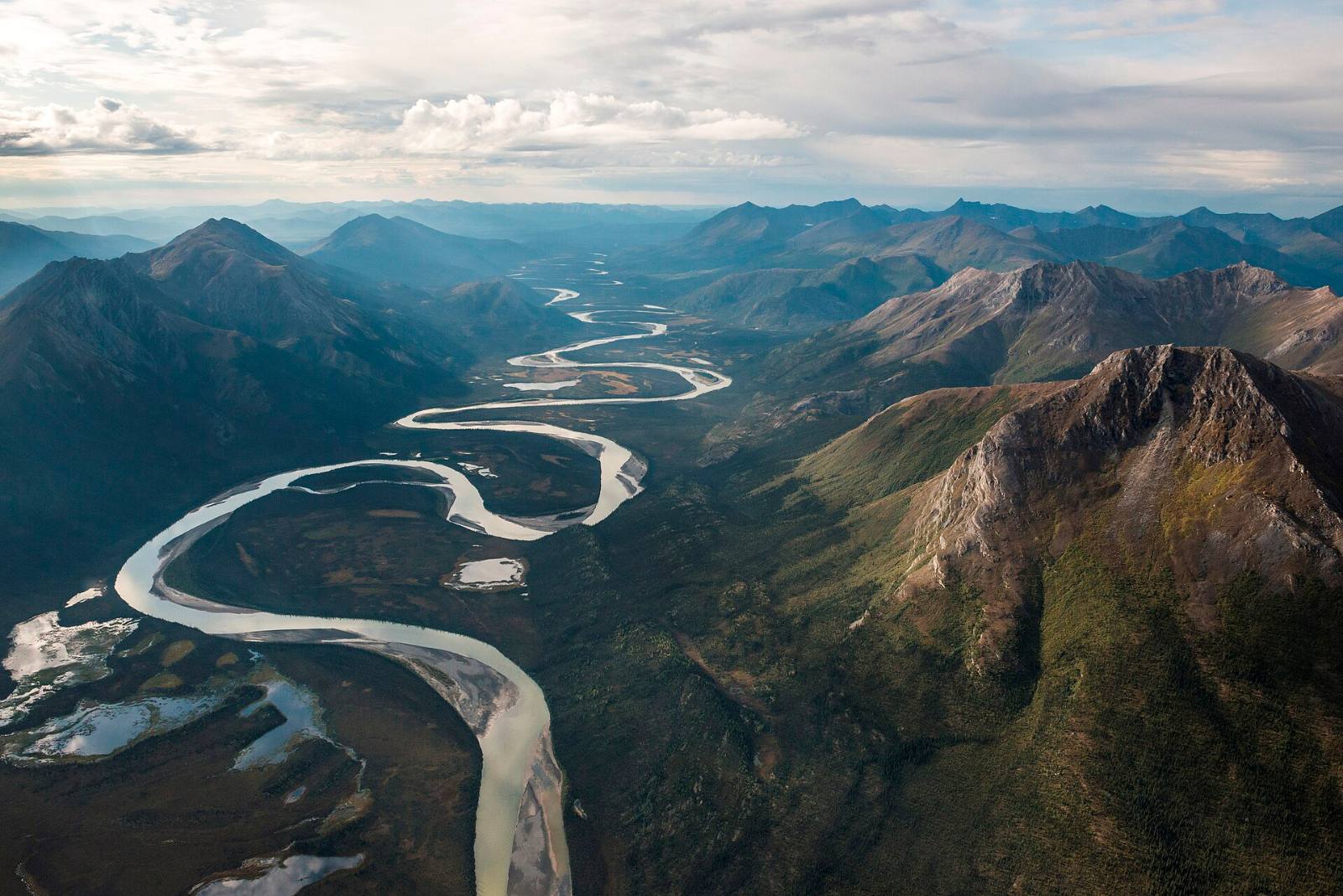 The Alatna River winding through a long valley, Gates of the Arctic